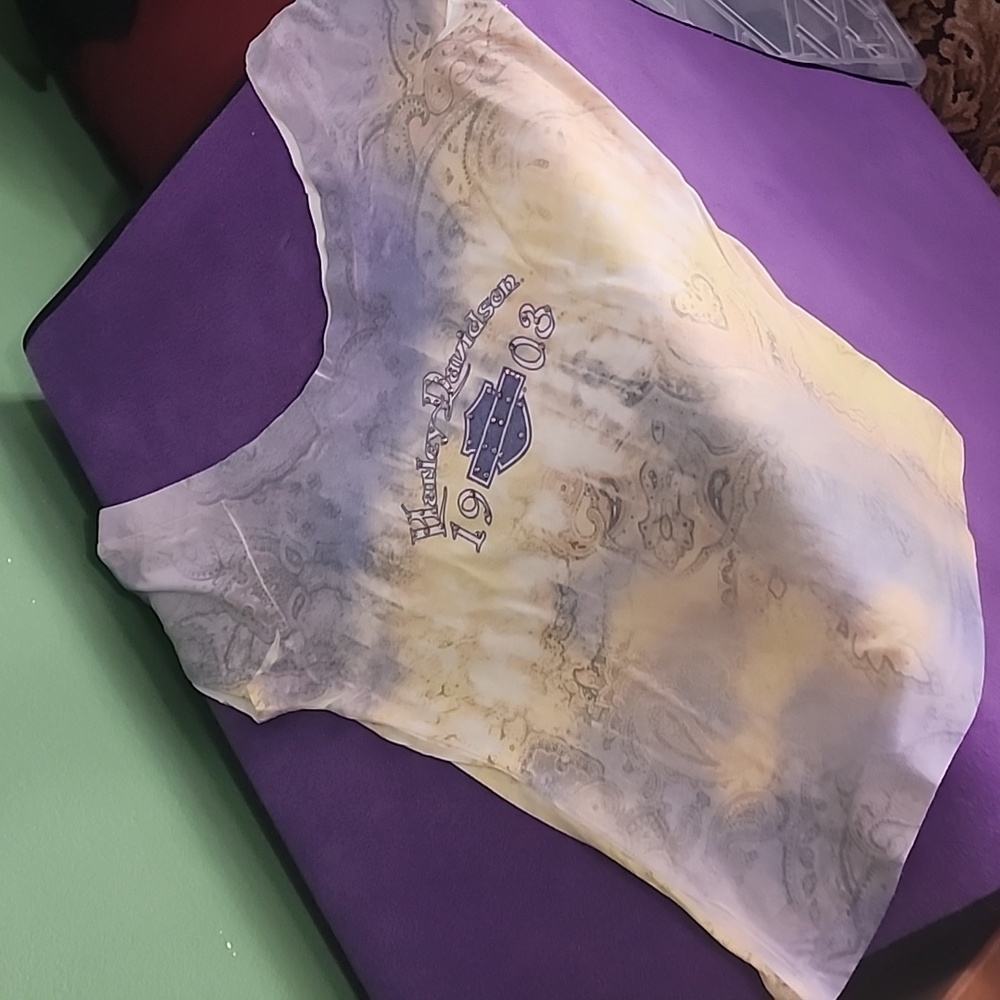 VEUC Harley-Davidson Wm Sz M V-neck front & Back Tie Dye Rally Tee w/Bling logo
